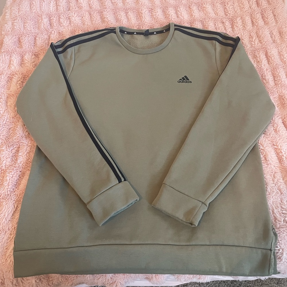 Adidas crewneck sweater
